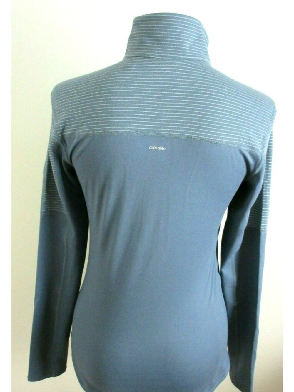 Adidas Women's Climalite 1/2 Zipper Pullover Onyx Grey White Striped NEW - Picture 4 of 5
